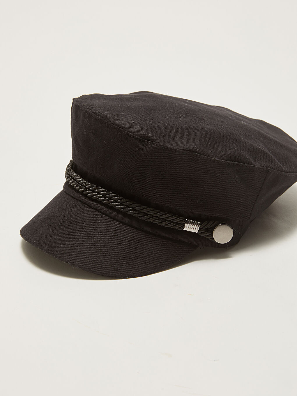 Siyah Biye Detaylı Kadın Denizci Şapka-5