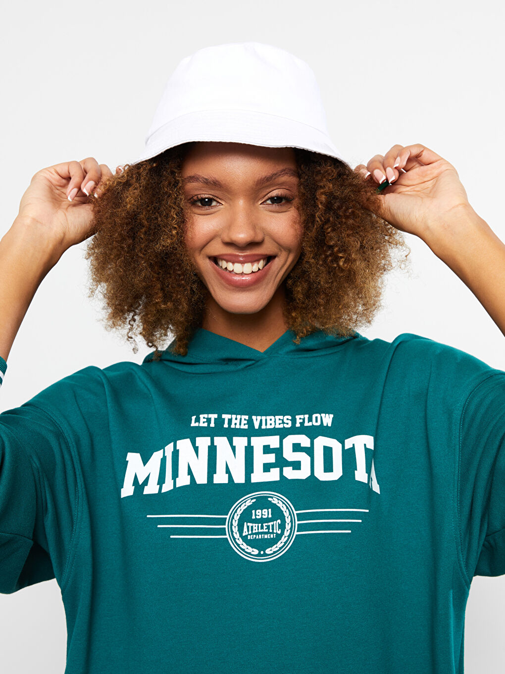 Women's Flat Bucket Hat