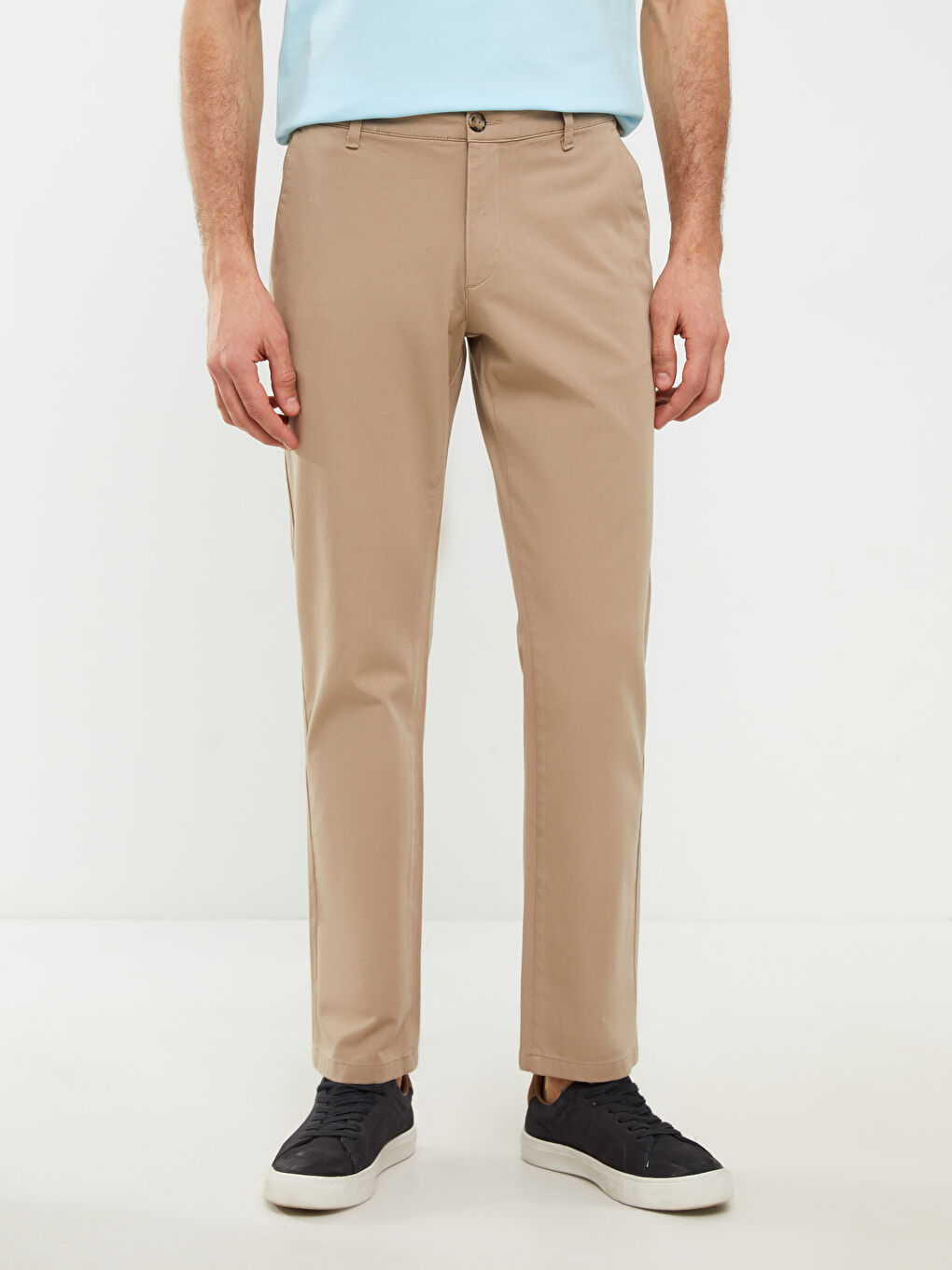 LCWAIKIKI Classic Chino-Hose für Herren in Standardpassform aus Gabardine -S20659Z8-S2R