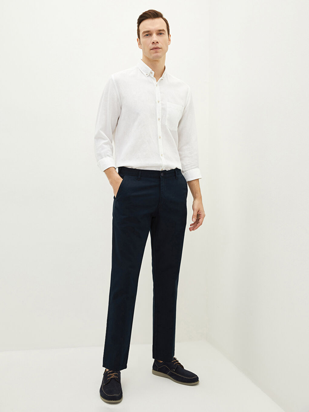 Pantaloni Chino pentru Bărbați cu Croială Largă-1