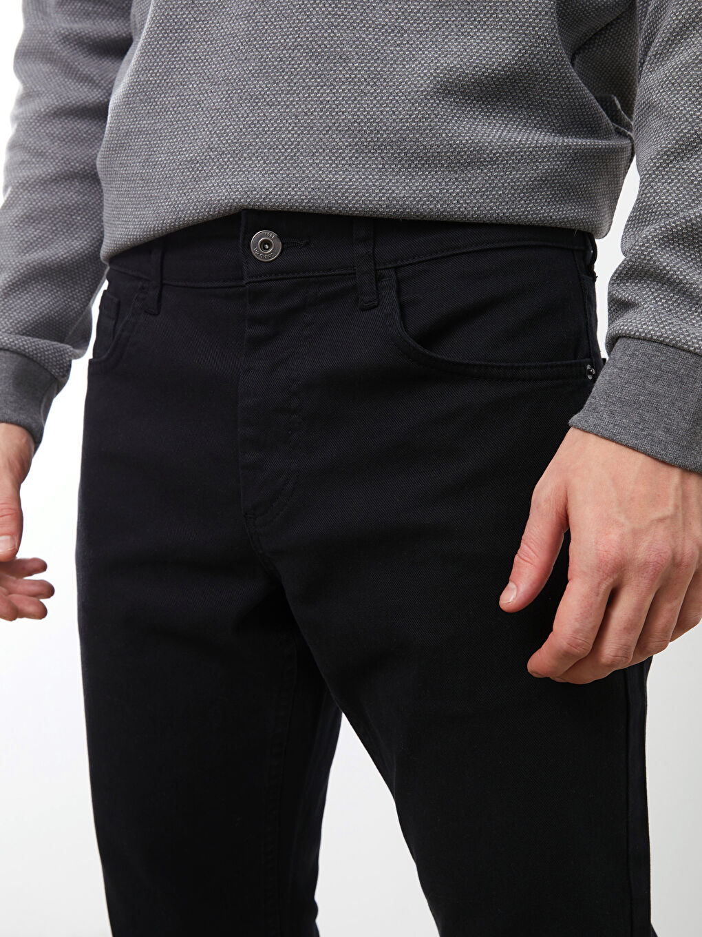 بنطلون تشينو بقصة عادية - للرجال-2