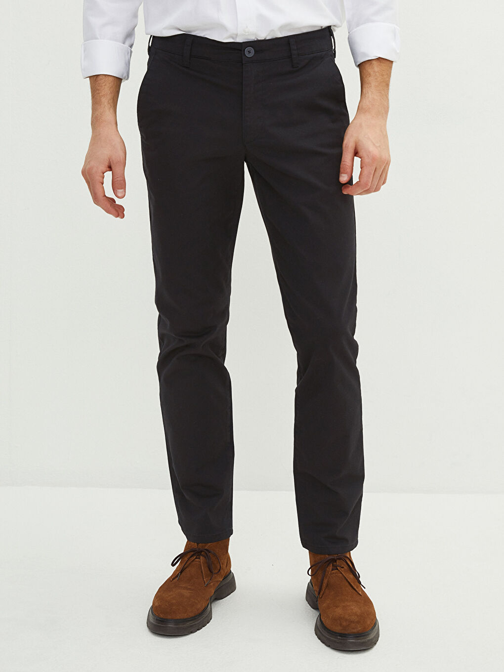 Pantalon Chino Slim Fit en Gabardine pour Hommes-2