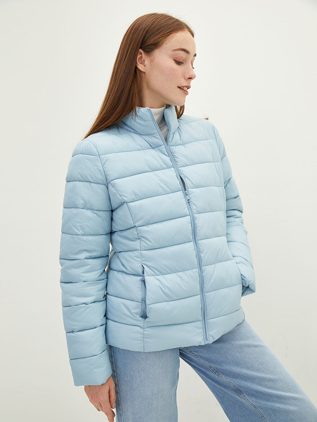 Mavi Dik Yaka Düz Uzun Kollu Cep Detaylı Kadın Şişme Mont-3