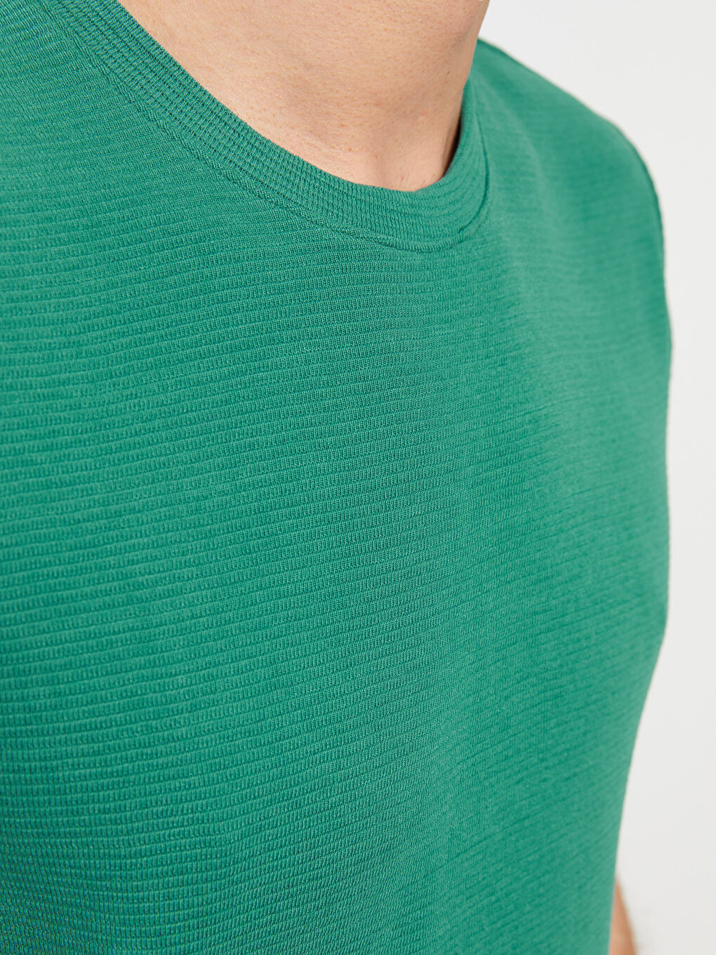 Yeşil Bisiklet Yaka Penye Erkek Tişört-3