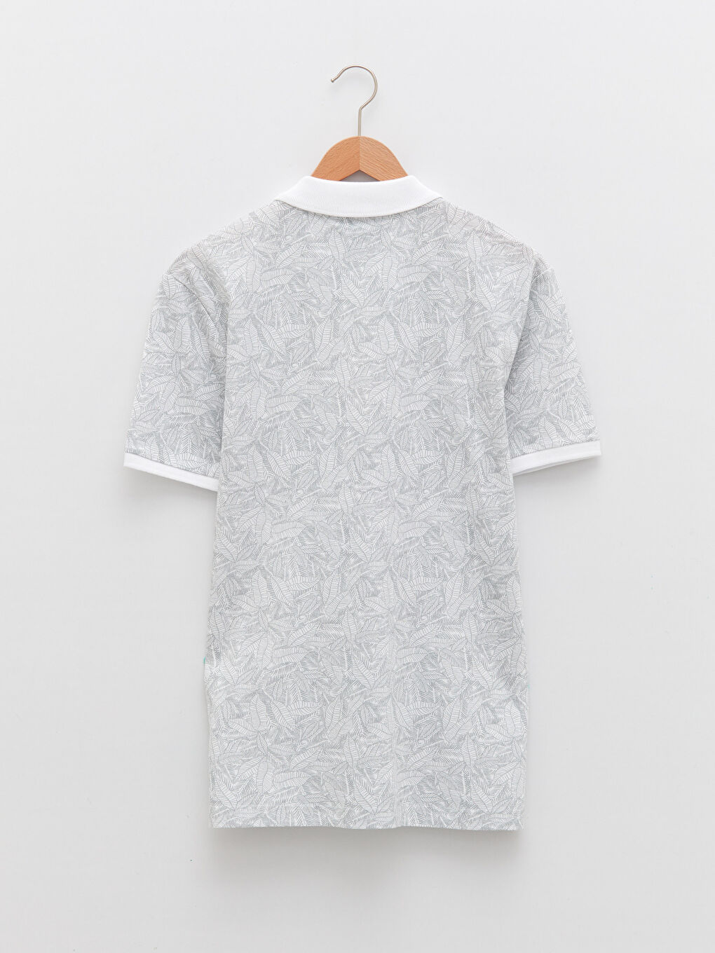 تي شيرت رجالي بياقة بولو وكم قصير منقوش-6