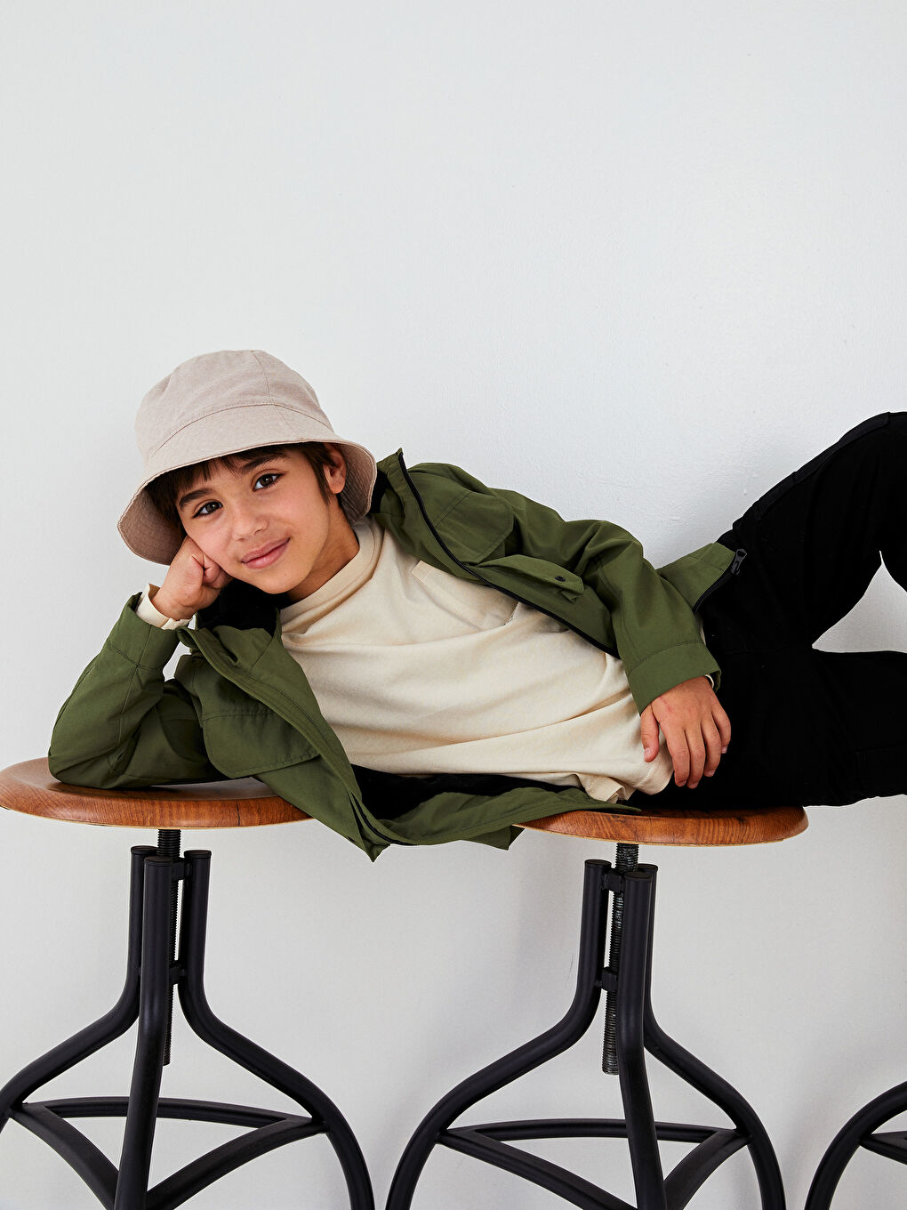 Yeşil Kapüşonlu Basic Erkek Çocuk Yağmurluk-2