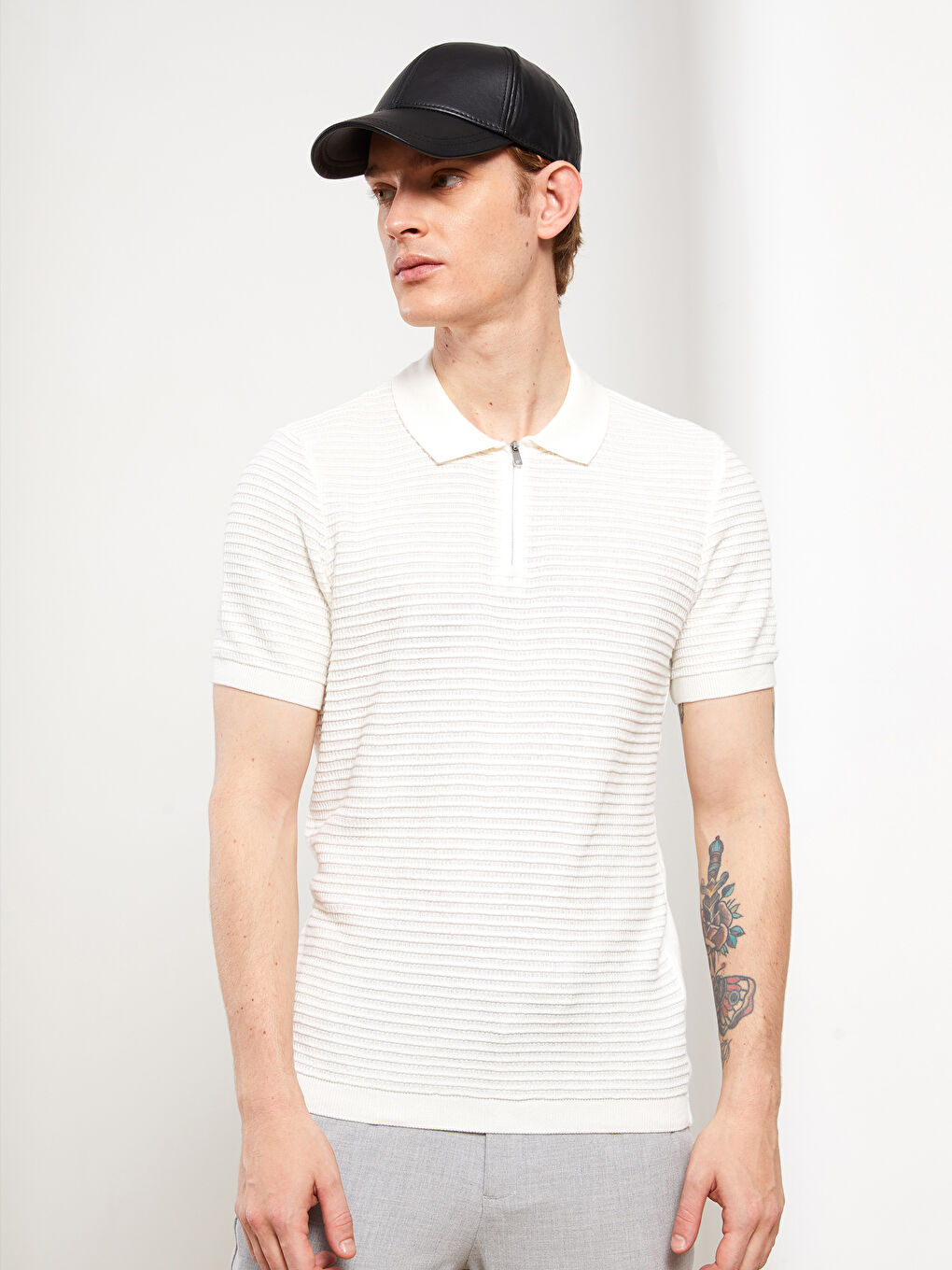 Pulover Tricotat cu Guler Polo și Mânecă Scurtă pentru Bărbați-1