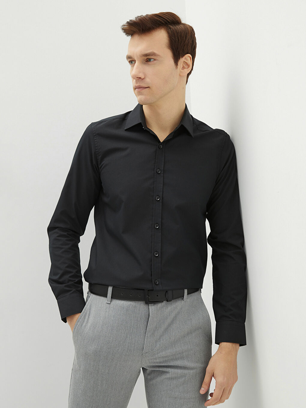 Siyah Slim Fit Uzun Kollu Poplin Erkek Gömlek