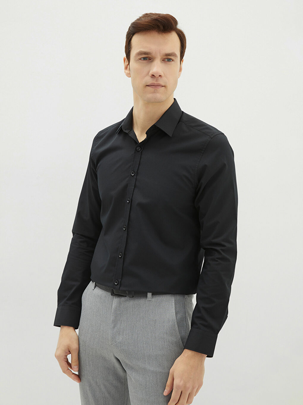 Siyah Slim Fit Uzun Kollu Poplin Erkek Gömlek-1