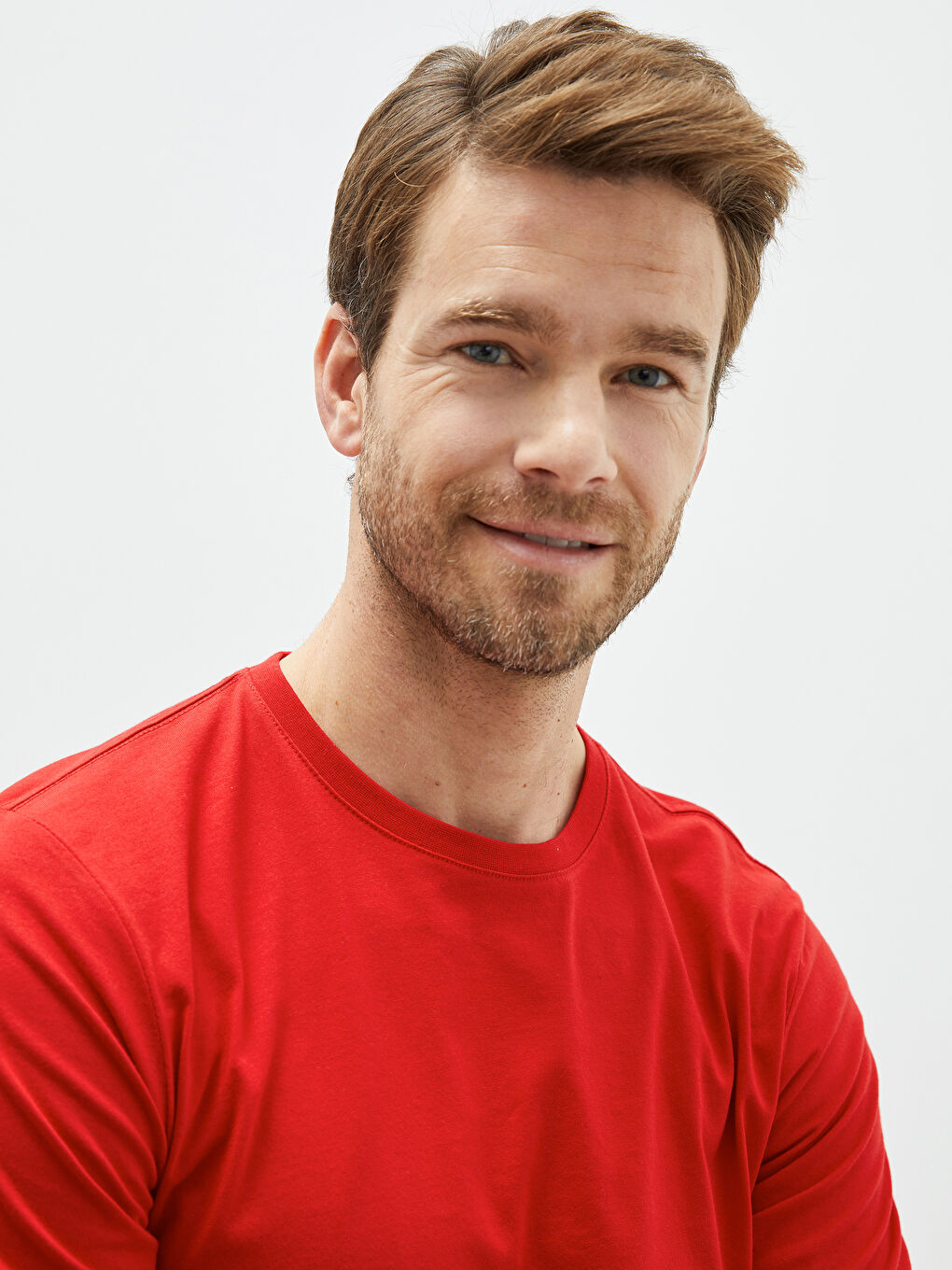 تيشيرت رجالي بياقة دائرية قماش جيرسي-3