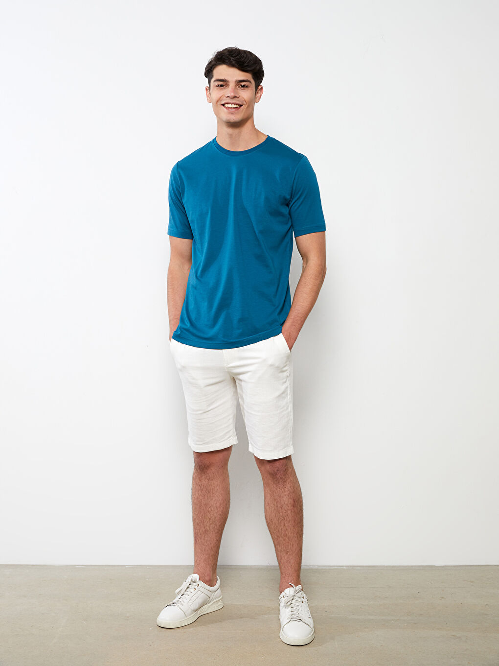 Футболка мужская из джерси с круглым вырезом-1