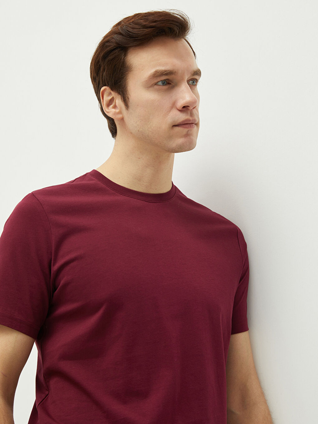 Футболка мужская из джерси с круглым вырезом-2