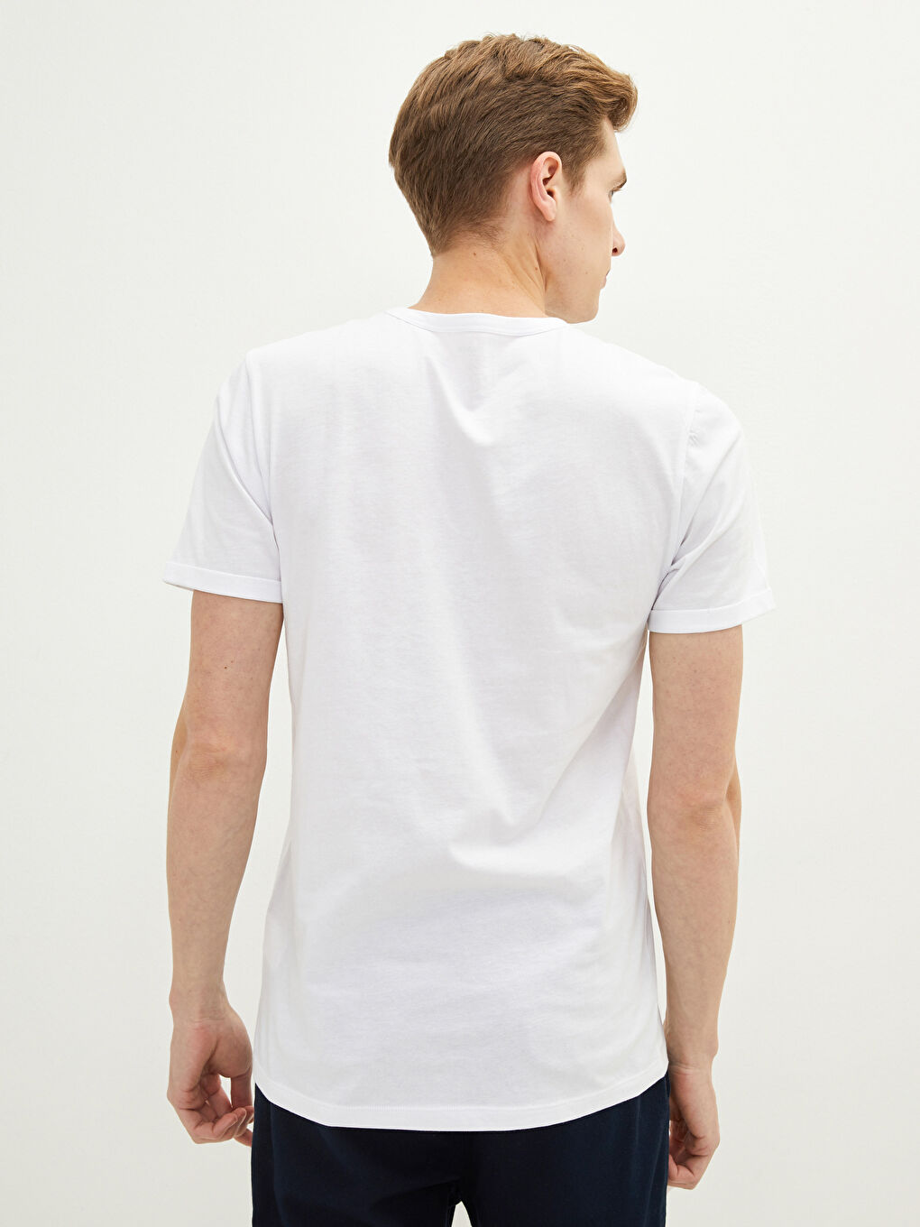 تيشيرت رجالي برقبة دائرية من قماش جيرسي-4