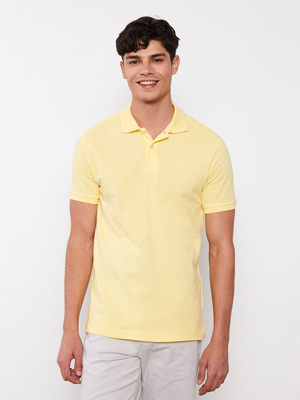 T-shirt en piqué à manches courtes et col polo pour homme-2