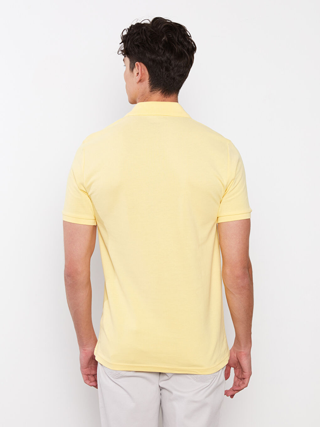 T-shirt en piqué à manches courtes et col polo pour homme-4