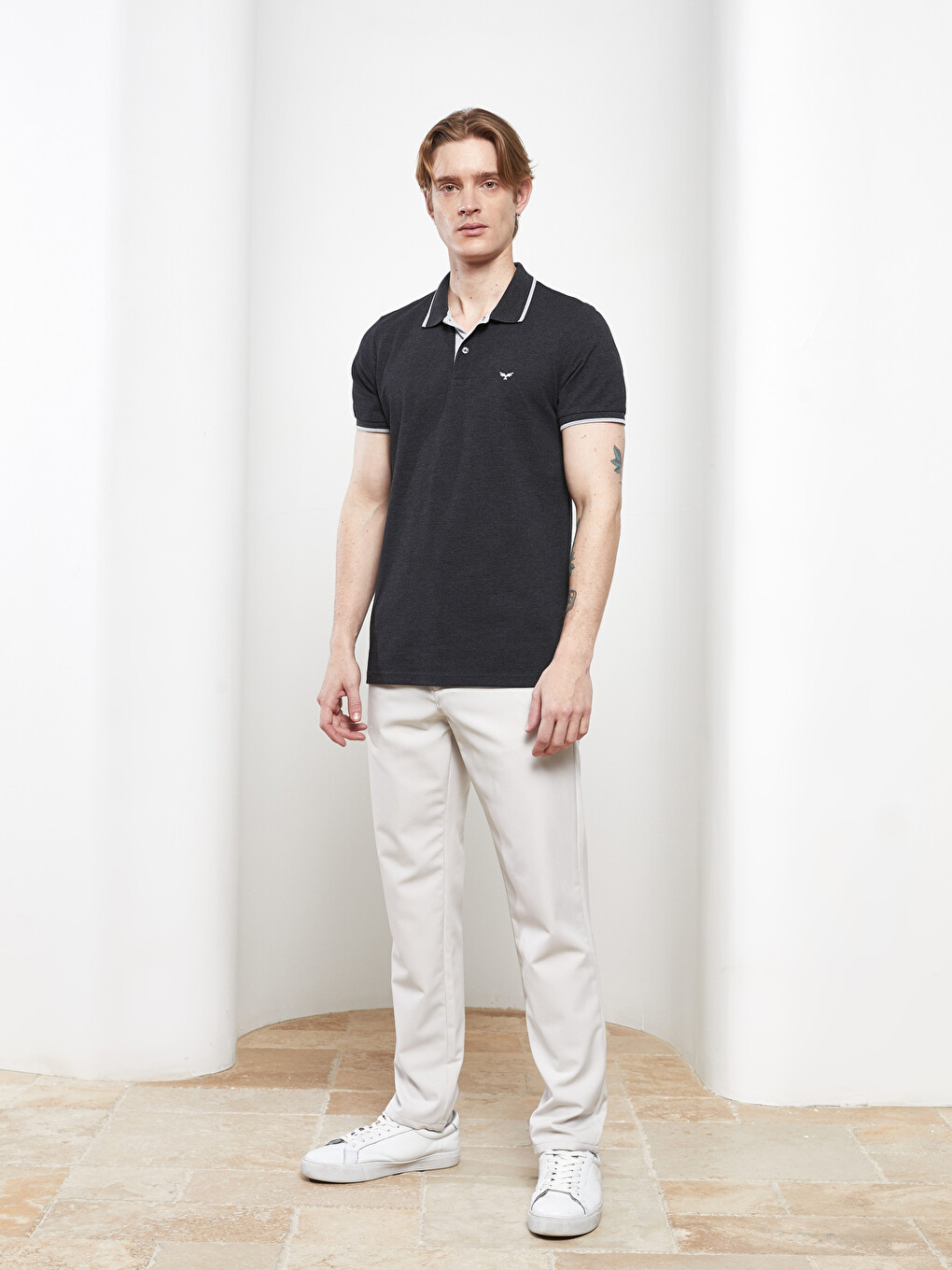 Polo Neck Short Sleeve Pique Men's T-shirt-2