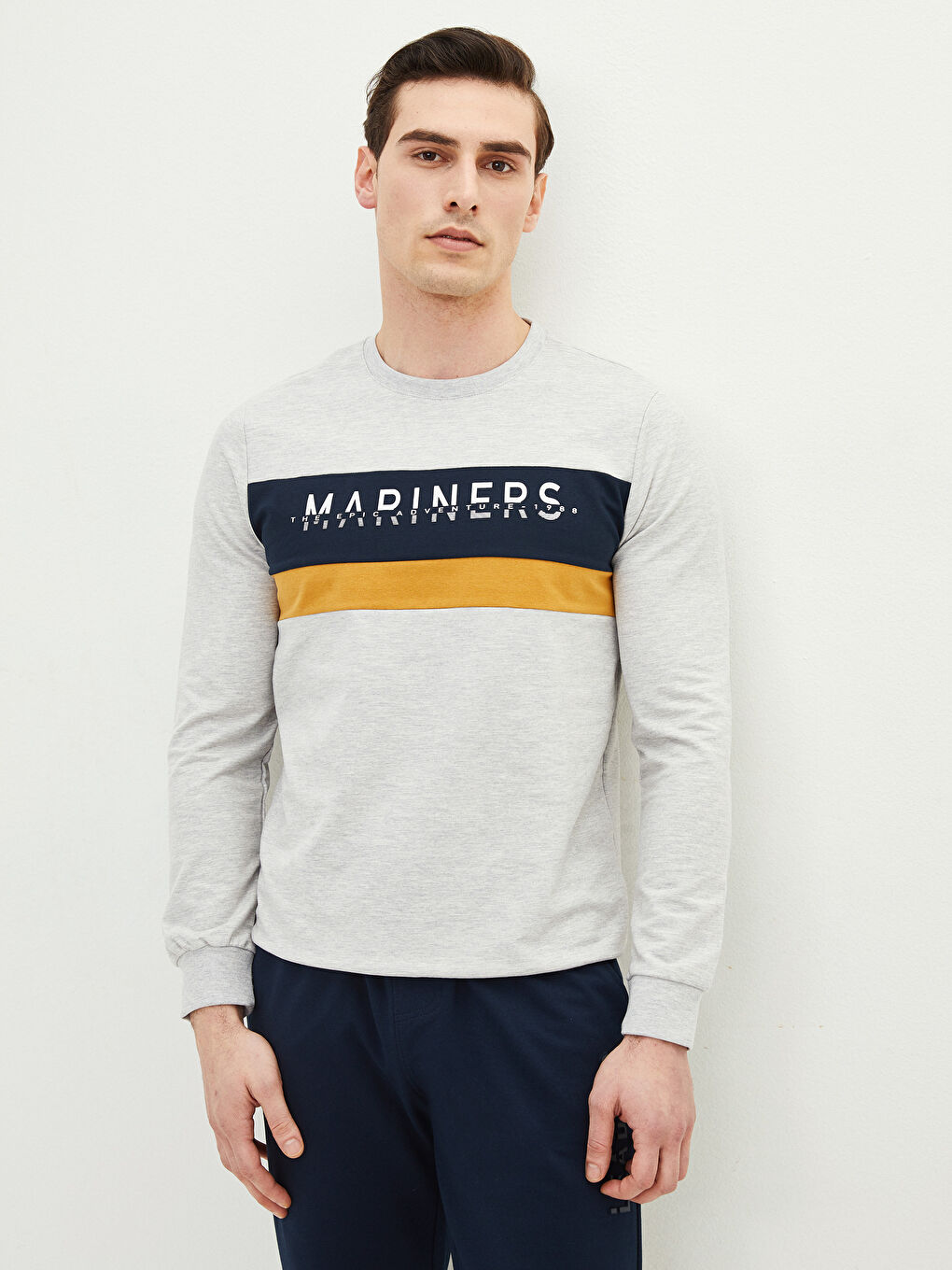 Bej Bisiklet Yaka Uzun Kollu Baskılı Erkek Sweatshirt