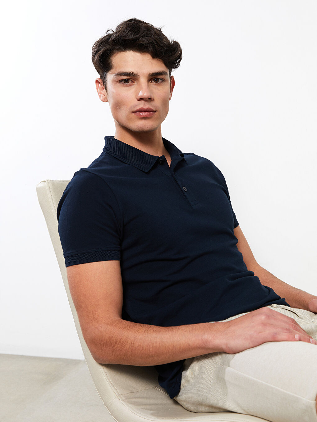 Мужская футболка-поло из пике с короткими рукавами