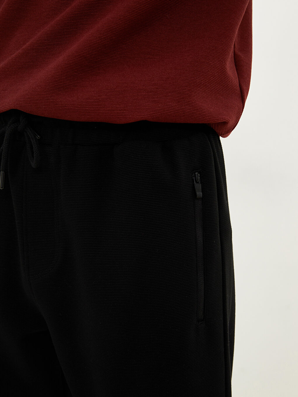 Siyah Standart Kalıp Erkek Eşofman Altı-2