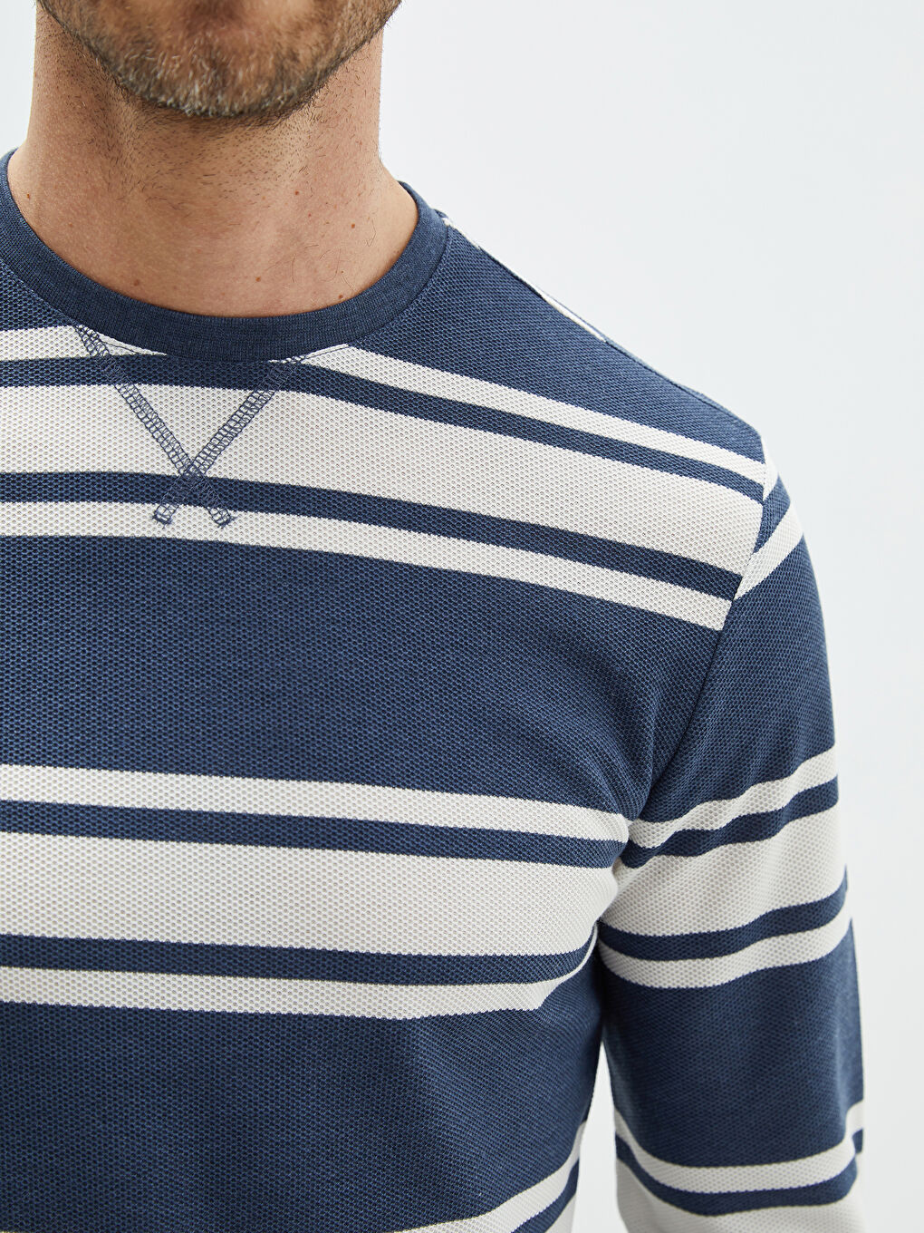 LC Waikiki Crew Neck Long Sleeve Striped Men's Sweatshirt -S20862Z8-EJP