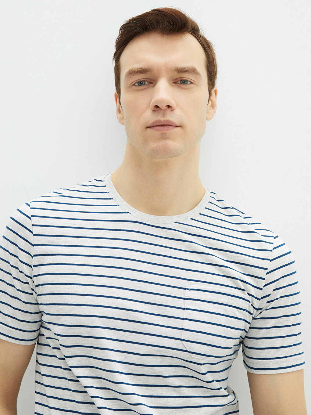 Bej Bisiklet Yaka Kısa Kollu Çizgili Penye Erkek Tişört