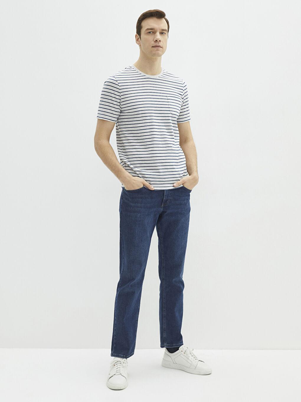 Bej Bisiklet Yaka Kısa Kollu Çizgili Penye Erkek Tişört-2