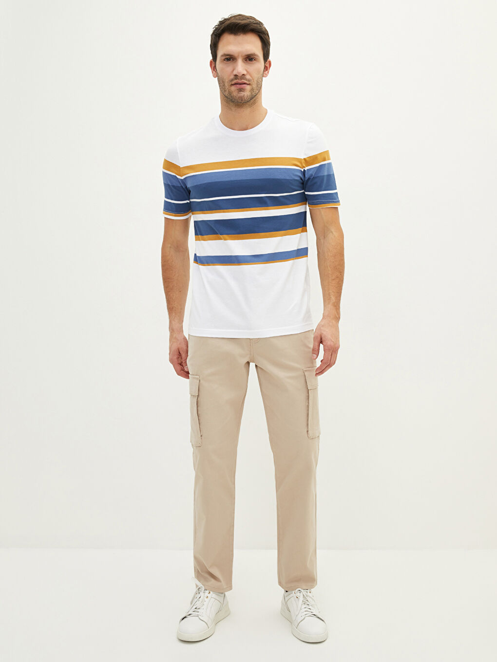 Beyaz Bisiklet Yaka Kısa Kollu Çizgili Penye Erkek Tişört-2