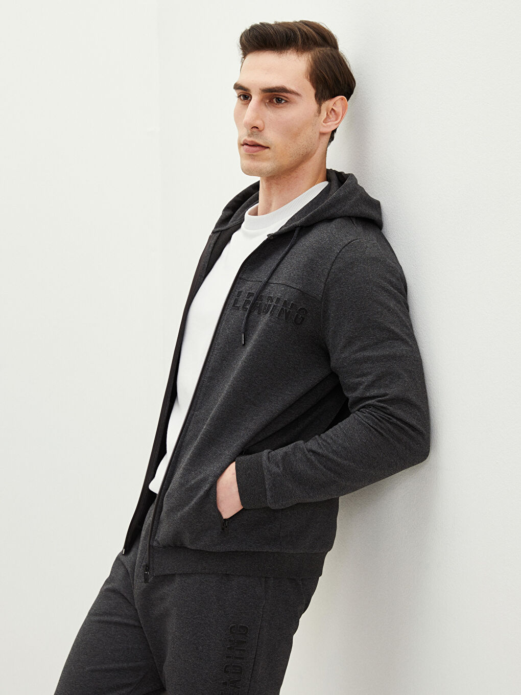Relaxed Fit Hooded Long Sleeve Men's Sports Cardigan-1