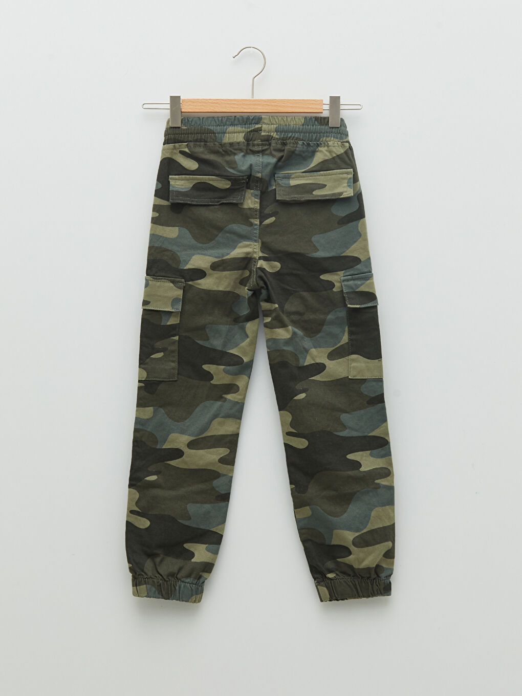 LC Waikiki Elastic Waist Camouflage Pattern Boy Cargo Pants -S20886Z4-LS6
