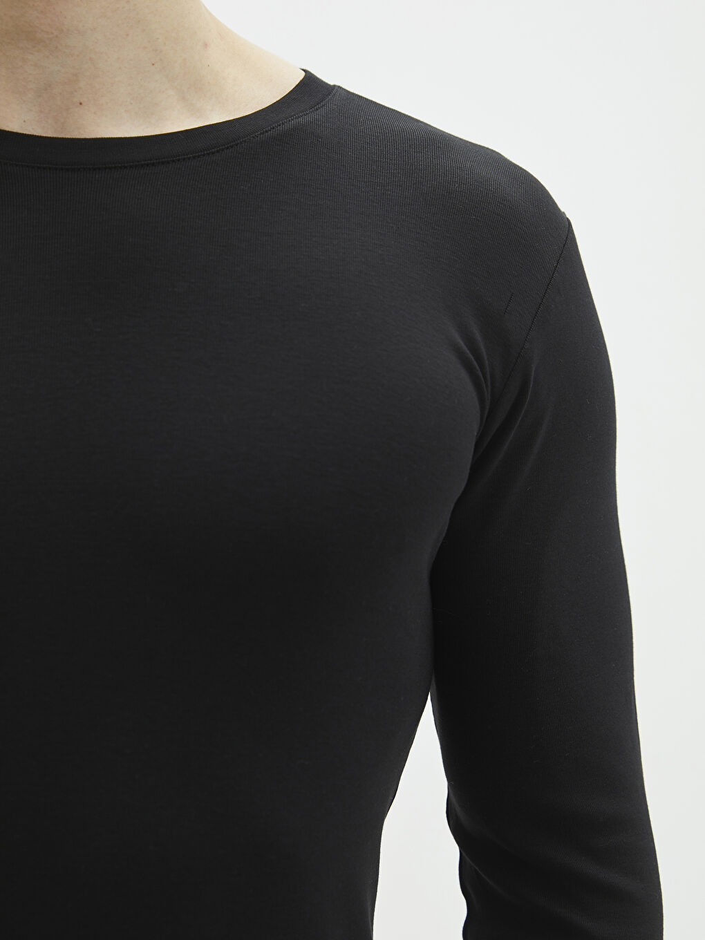LCWAIKIKI Classic Crew Neck Long Sleeve Basic Men's T-shirt -S20902Z8-CVL
