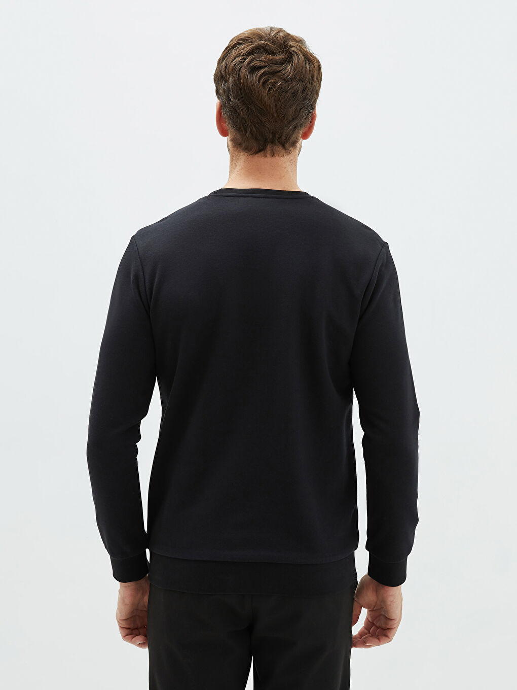 Siyah Bisiklet Yaka Uzun Kollu Erkek Sweatshirt-4