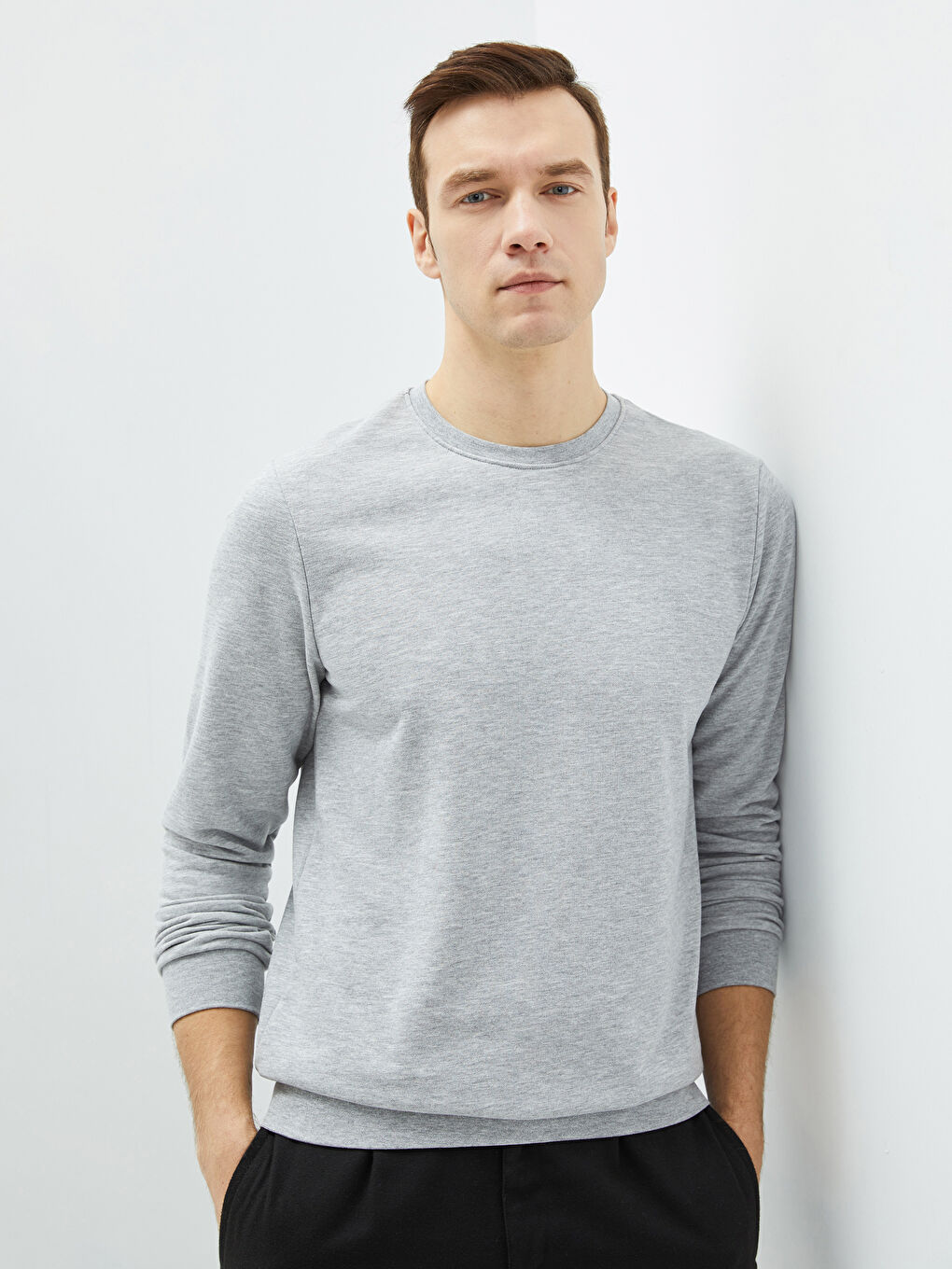 Gri Bisiklet Yaka Uzun Kollu Erkek Sweatshirt-1