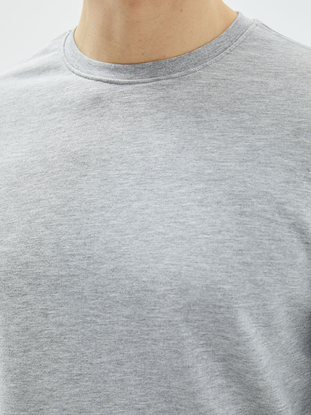 Gri Bisiklet Yaka Uzun Kollu Erkek Sweatshirt-3