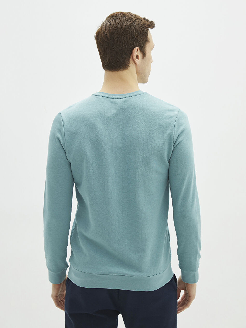 LCWAIKIKI Basic Crew Neck Long Sleeve Men's Sweatshirt -S20907Z8-GTK