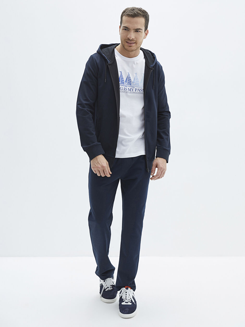 LCWAIKIKI Basic Lacivert Kapüşonlu Uzun Kollu Erkek Fermuarlı Sweatshirt - 3