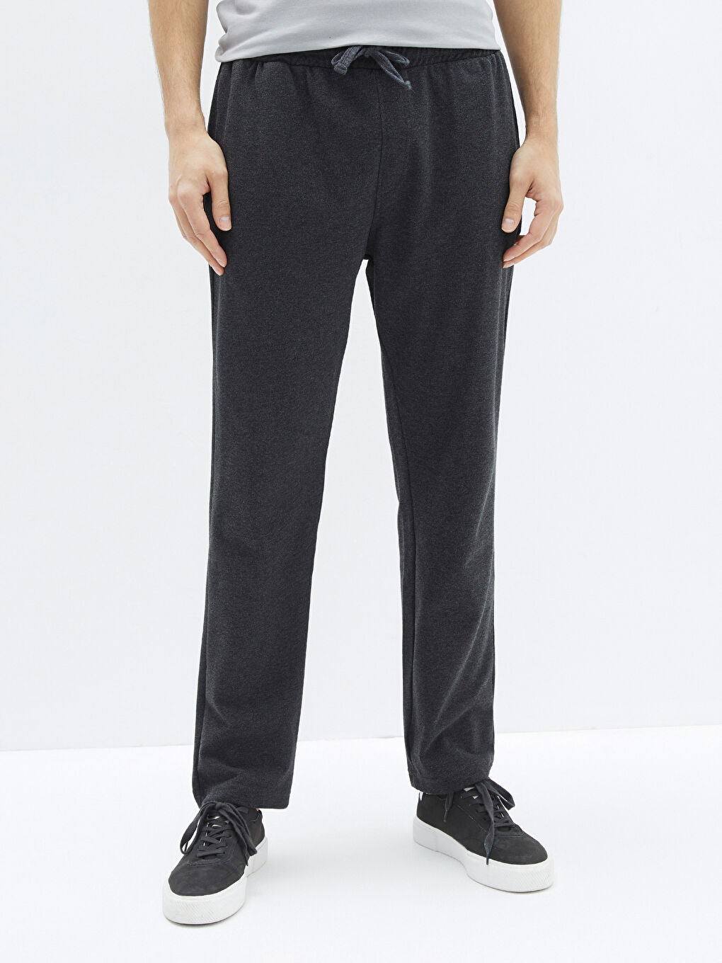 بنطلون رياضي بقصة عادية - للرجال-3