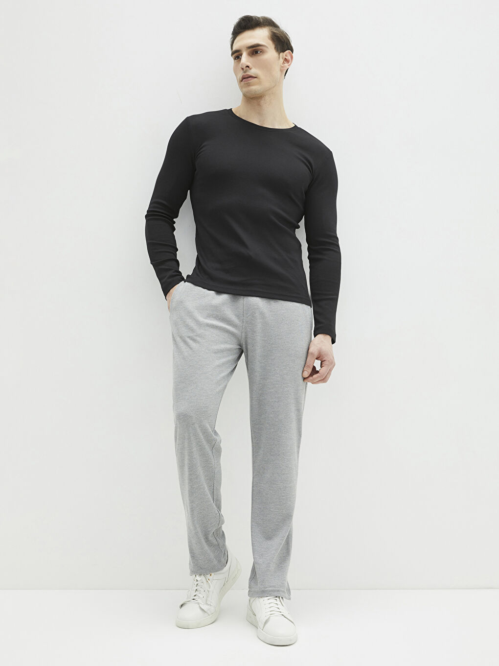 Standard Fit Men's Sweatpants -S20917Z8-DCR