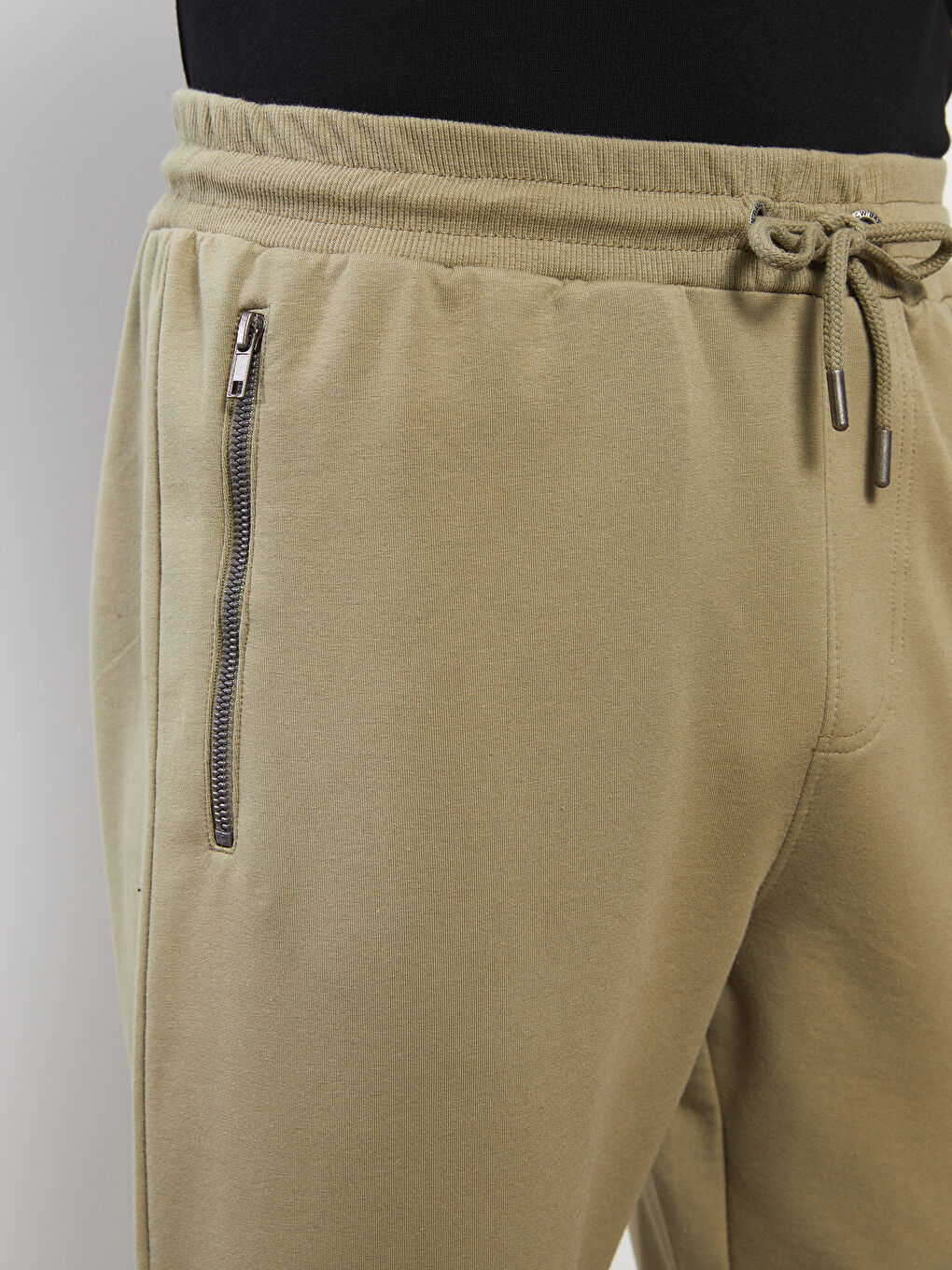 Haki Standart Kalıp Jogger Erkek Eşofman Altı-4