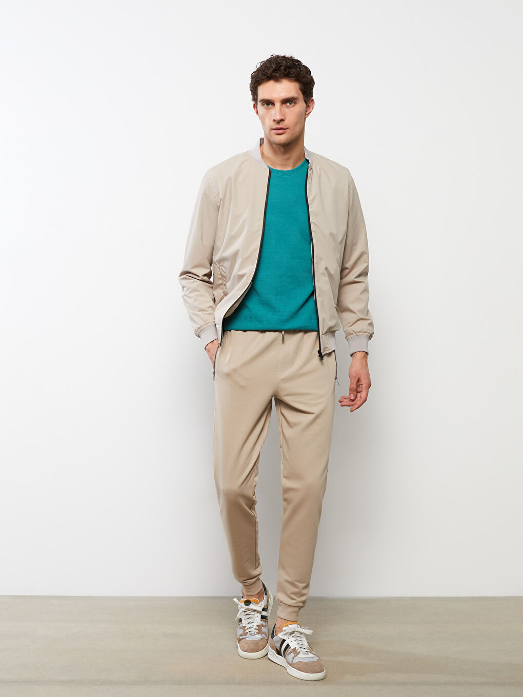 Standard Fit Men's Jogger Sweatpants-1