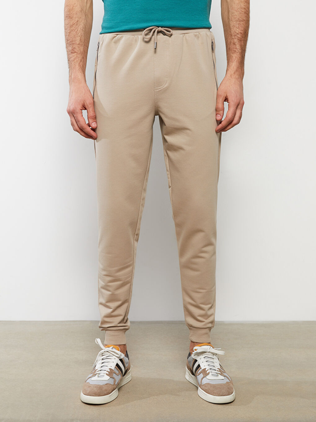 Standard Fit Men's Jogger Sweatpants-3