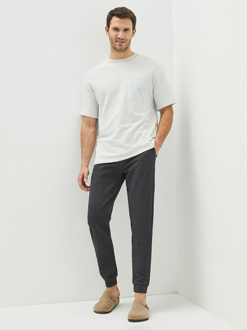 Antrasit Standart Kalıp Erkek Jogger Eşofman Altı