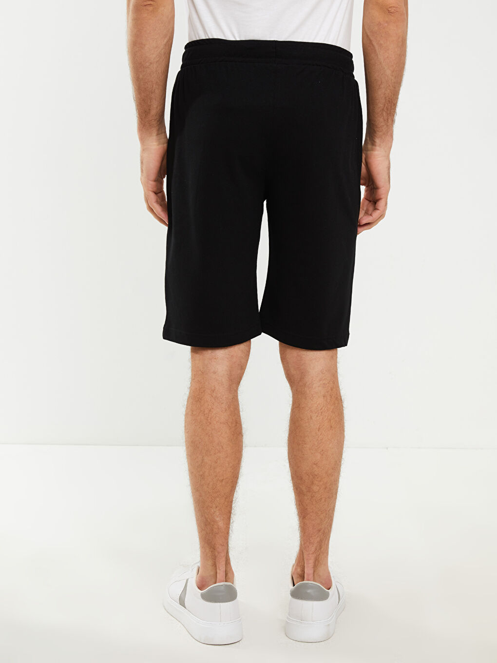 Siyah Standart Kalıp Pike Erkek Şort-3