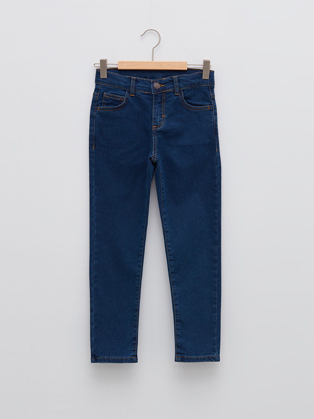 جینزی ئاسایی بۆ کوڕان