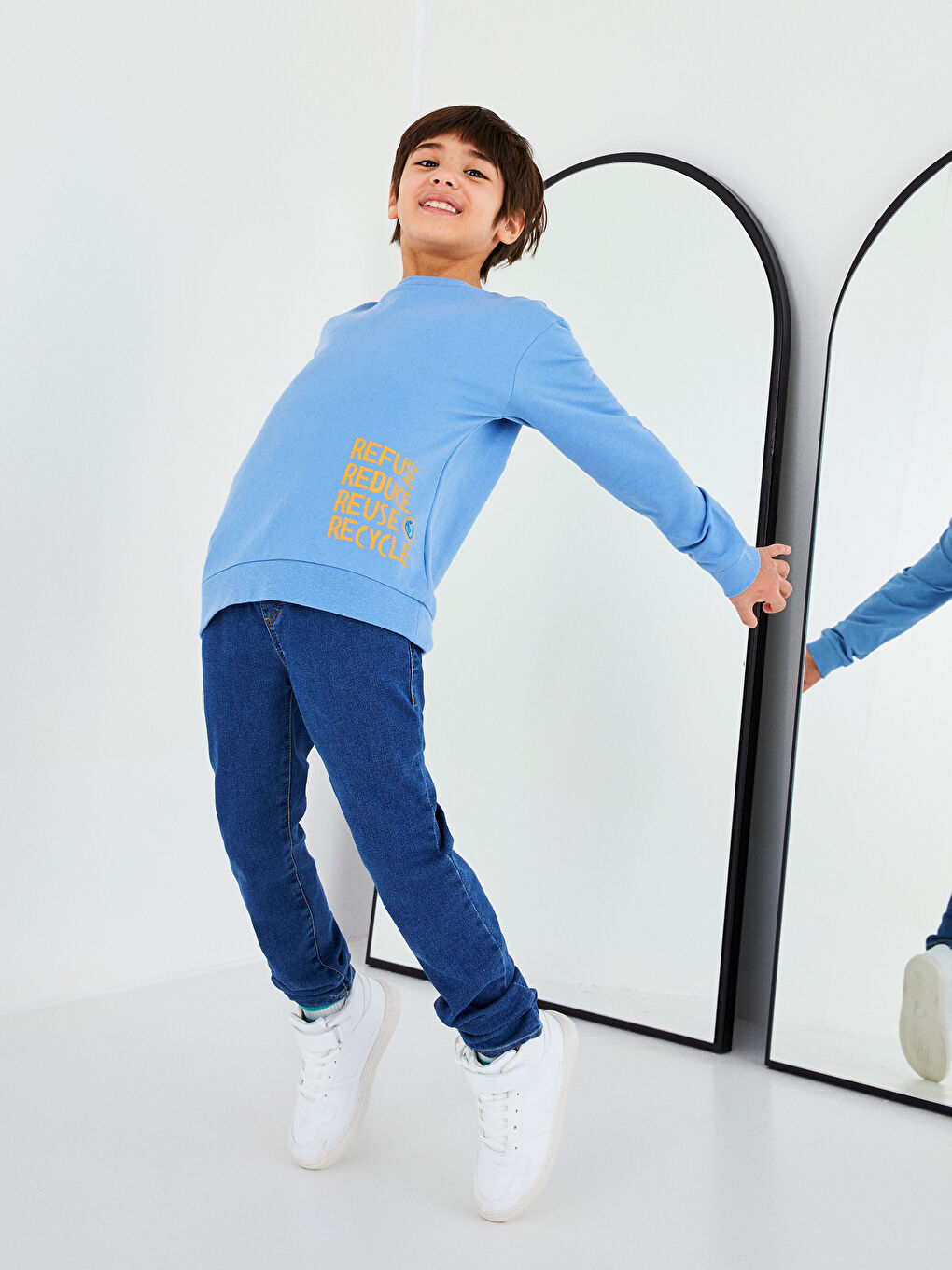 LCW Kids Indigo Beli Lastikli Skinny Fit Erkek Çocuk Jean Pantolon