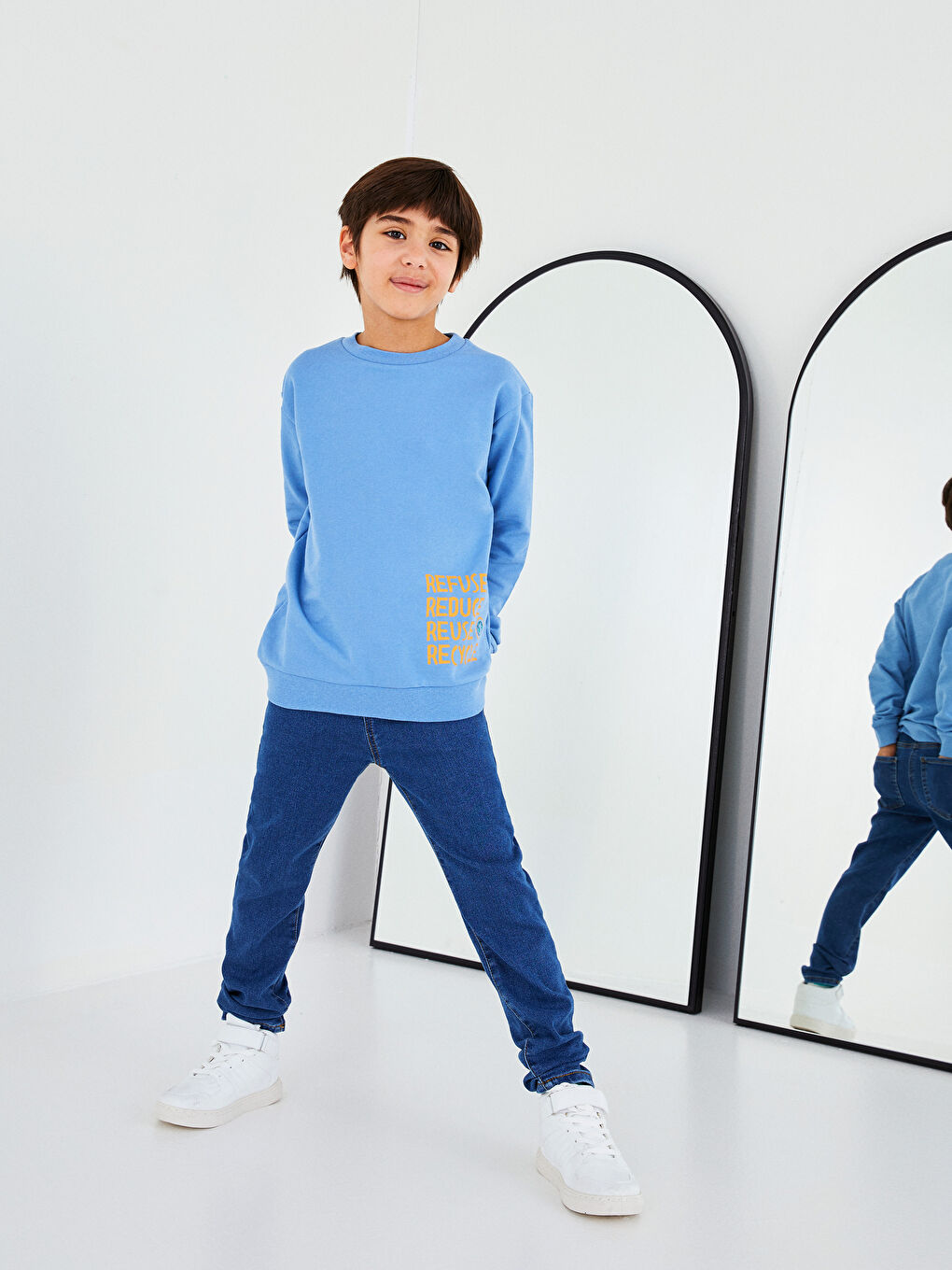 LCW Kids Indigo Beli Lastikli Skinny Fit Erkek Çocuk Jean Pantolon - 1