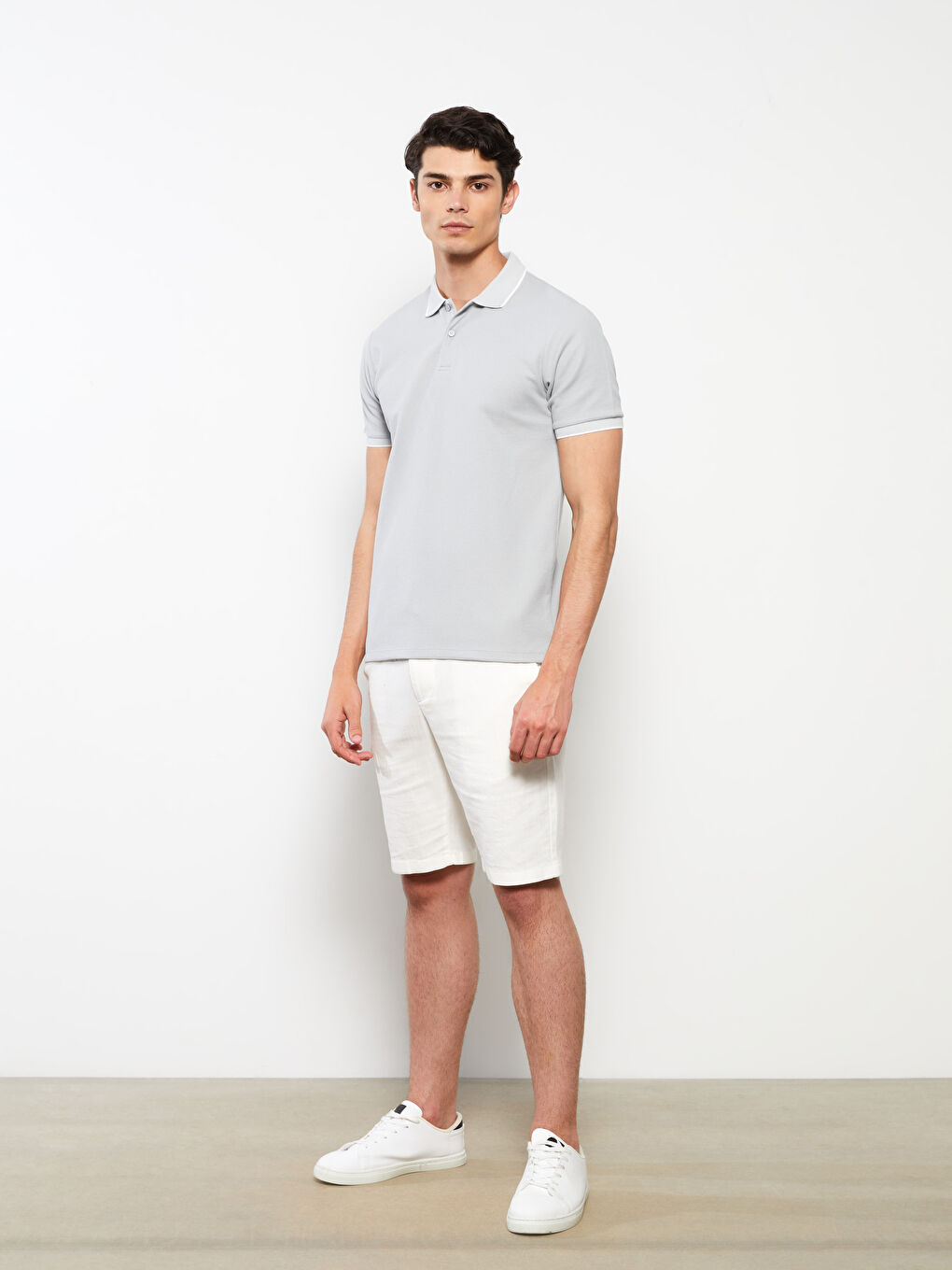 Gri Polo Yaka Kısa Kollu Erkek Tişört-2