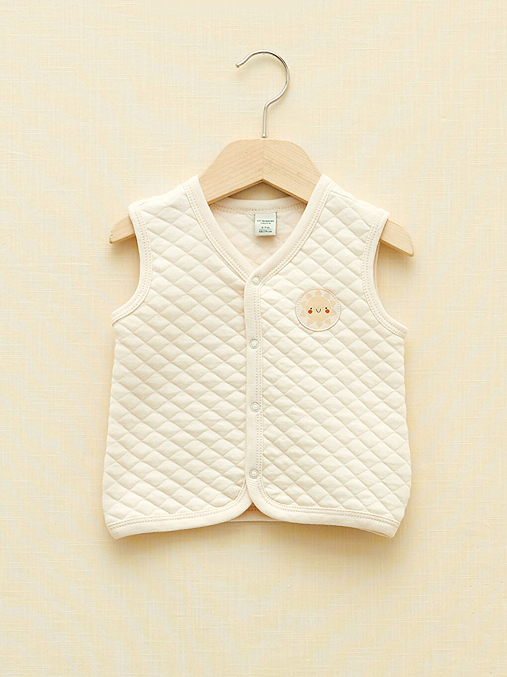 LCW baby Ekru V Yaka Erkek Bebek Yelek