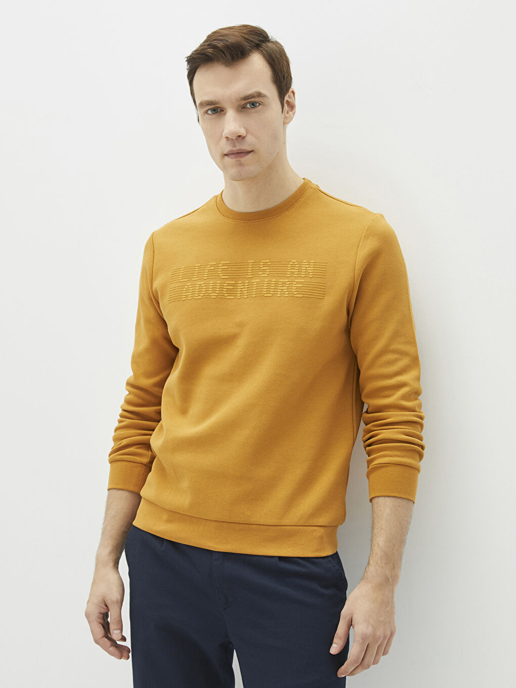 Crew Neck Long Sleeve Printed Men's Sweatshirt-1