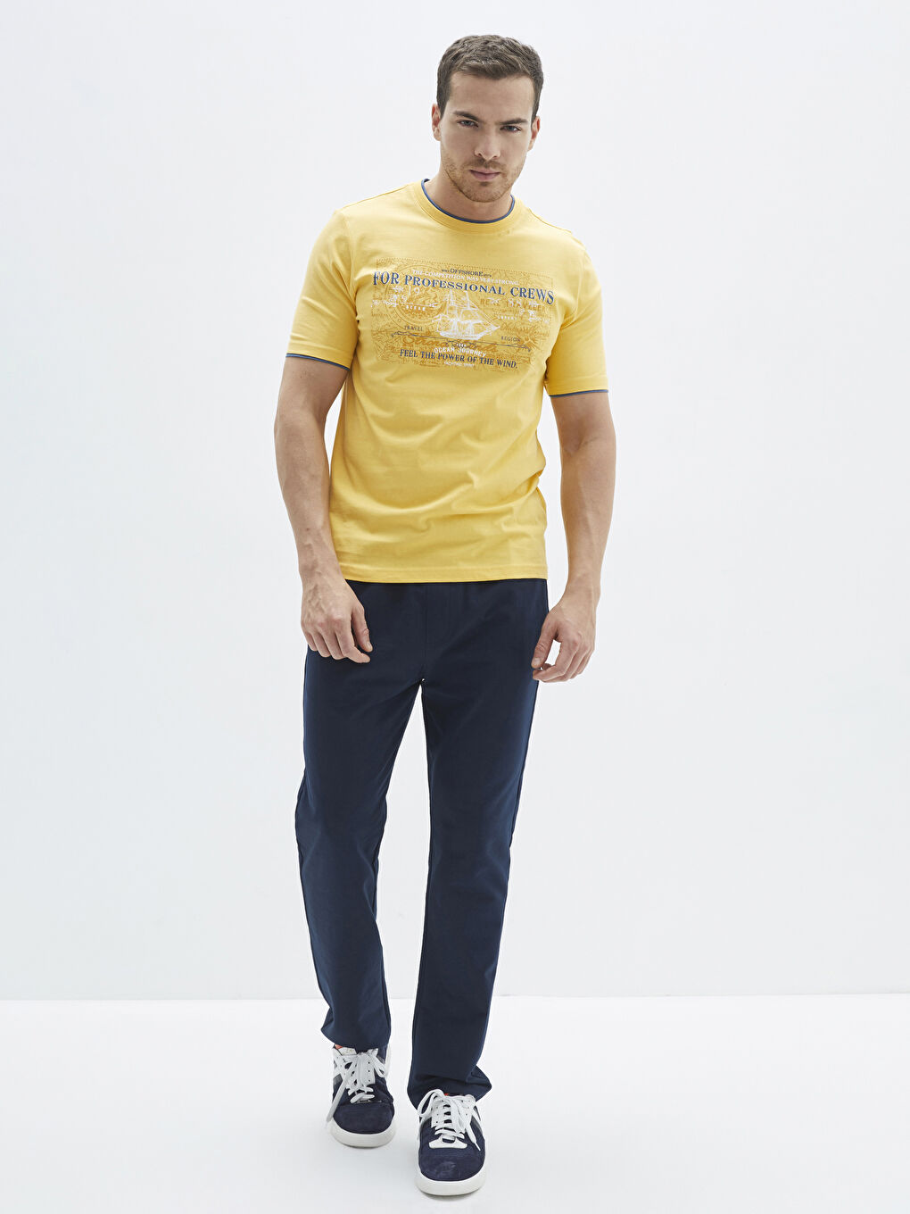 تيشيرت رجالي ياقة دائرية كم قصير مطبوع قطن ممشط-2