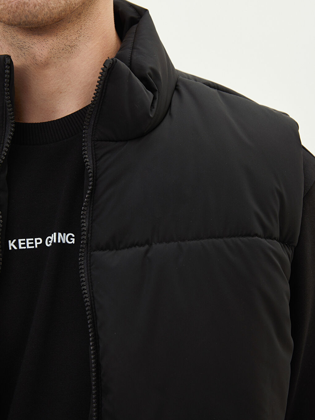 Siyah Standart Kalıp Dik Yaka Erkek Yelek-3